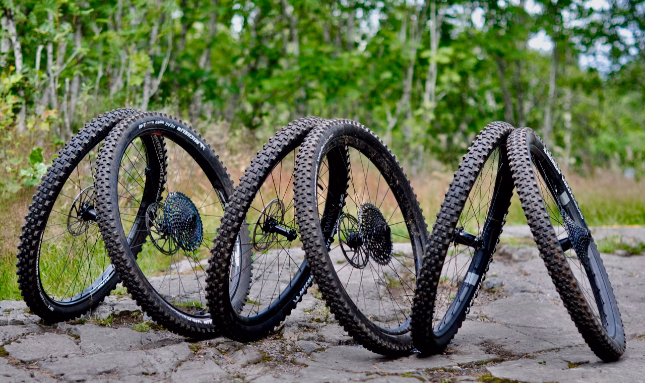 Enduro Butik -Enduro Butik 1635694142 test av endurohjul i karbon fra zipp dt swiss og crank brothers